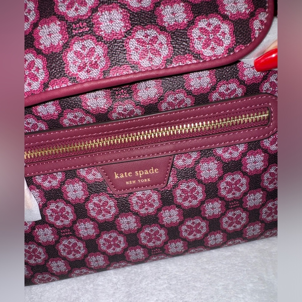 $20 Entry Kate Spade Spade Flower Monogram w/Charm NWT - Picture 3 of 9